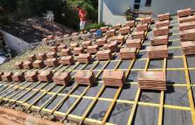 Travaux réflexion complète de toitures sur la commune de St Raphaël 